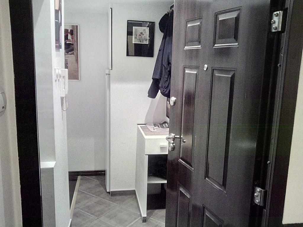 Slavija Square Apartment Cvetni Trg Belgrad Pokój zdjęcie